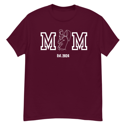 Personalized Mom Line Art Gift – Custom Year T-Shirt or Hoodie for Mothers